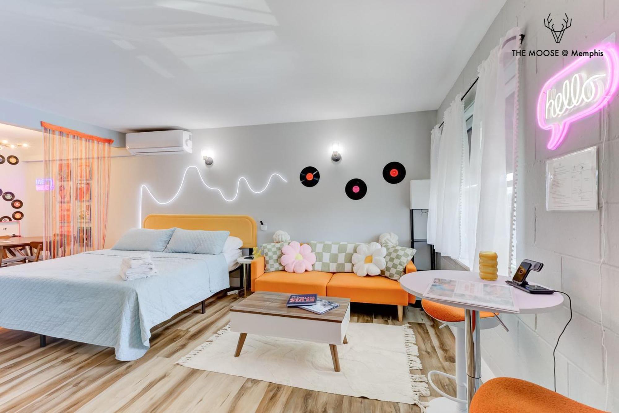 דירות ממפיס The Moose #10 - Stylish Loft With King Bed, Free Parking & Wi-Fi מראה חיצוני תמונה
