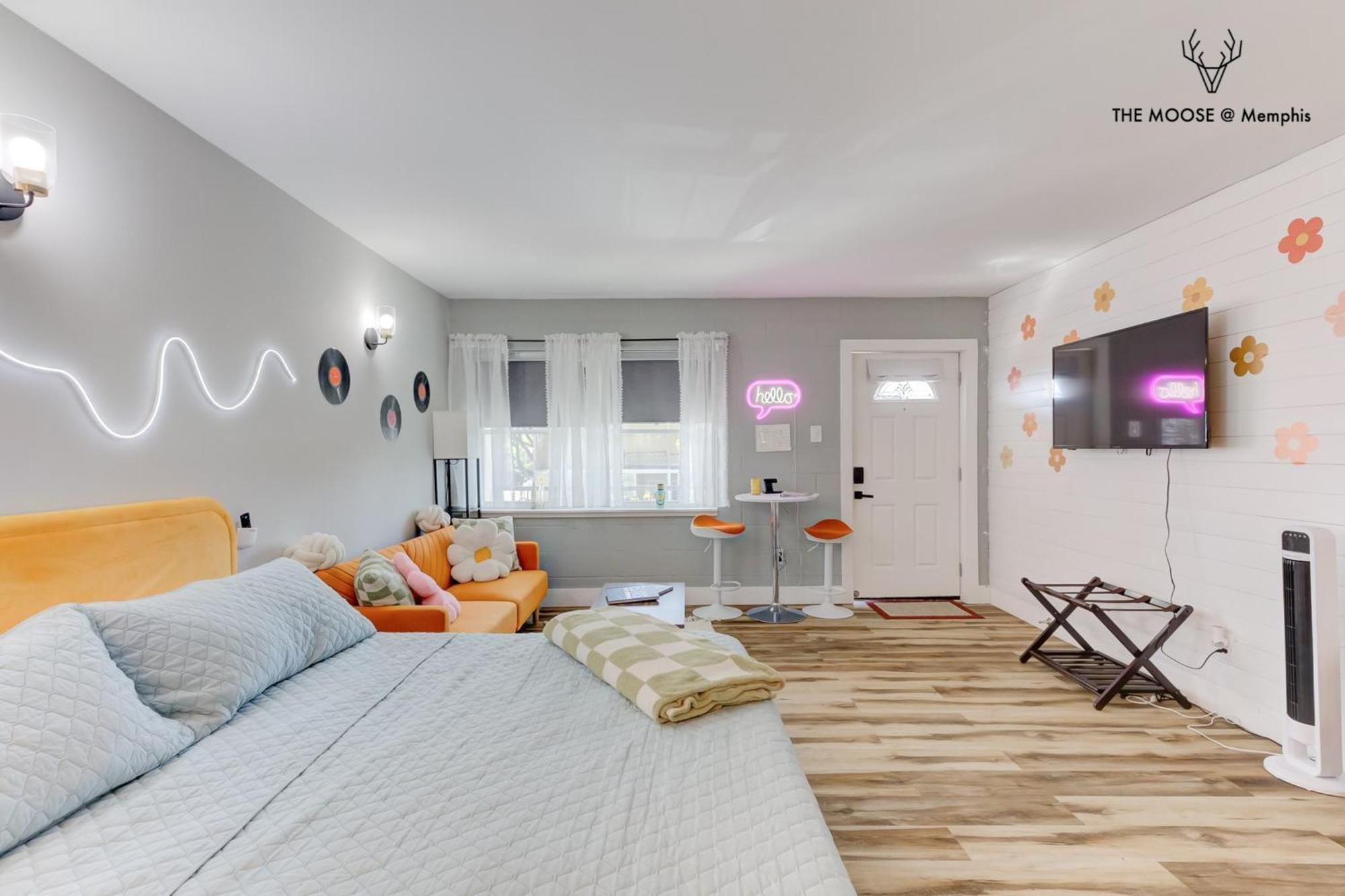 דירות ממפיס The Moose #10 - Stylish Loft With King Bed, Free Parking & Wi-Fi מראה חיצוני תמונה
